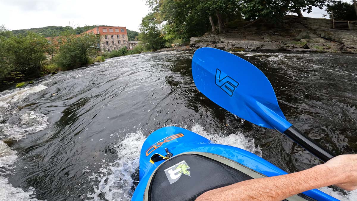 GoPro HERO10 kayaking screenshot.