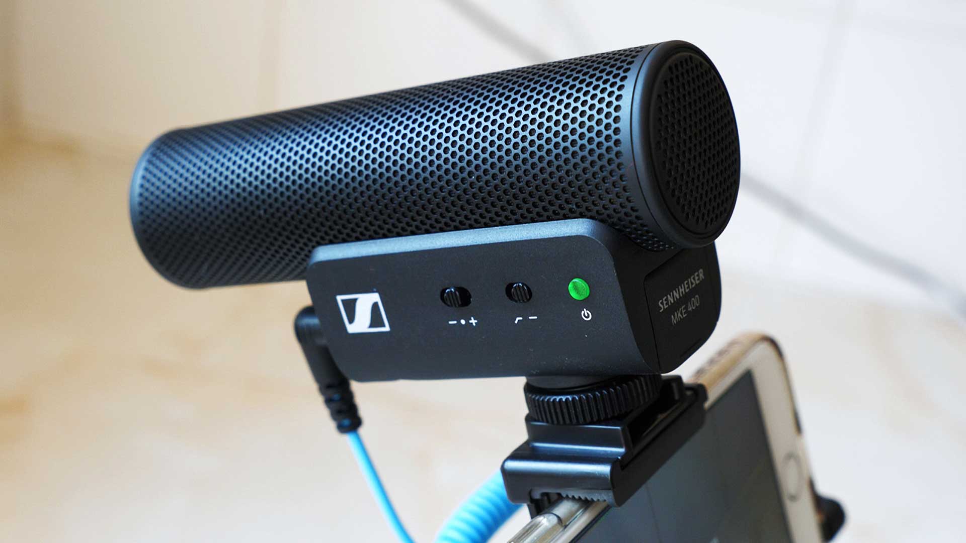 The Sennheiser MKE 400 shotgun mic. Image: Nigel Cooper.